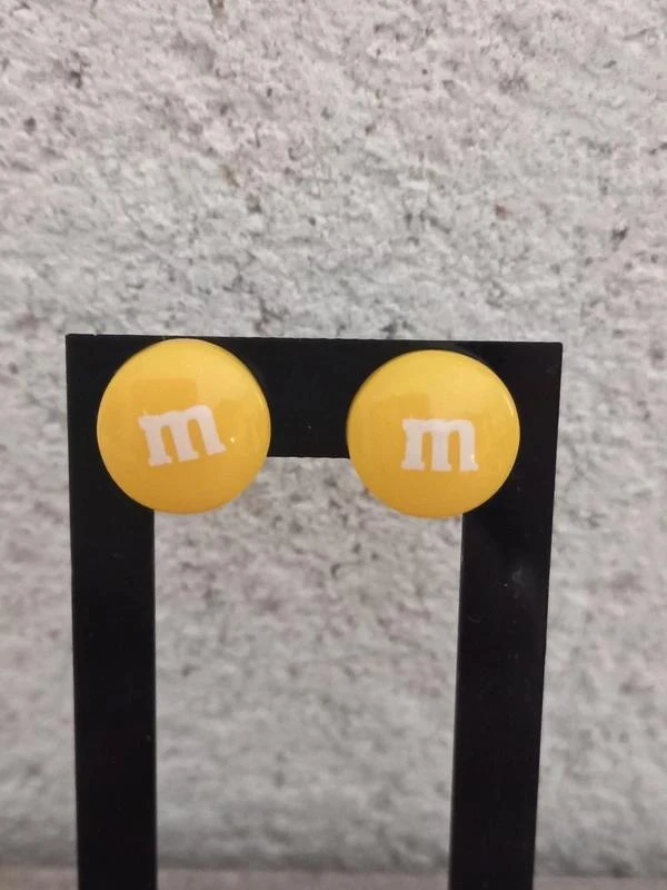 Paire De Boucles D'Oreilles Clou "M&M's" Jaune